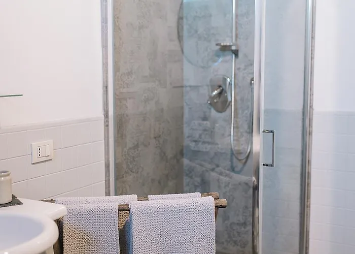 Giarola 25.2 Panzió